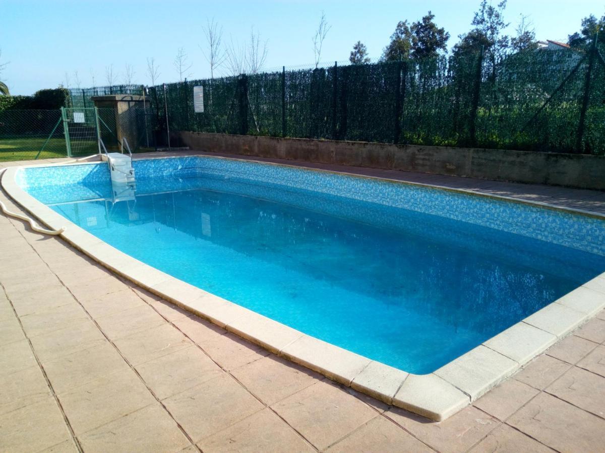Apartamento Ajo Luaran gambar